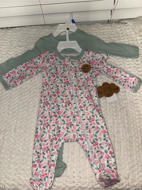 Baby Essentials Other - Baby Essentials Pink Rose Floral Zip Footie with Sage Top - Two-Piece